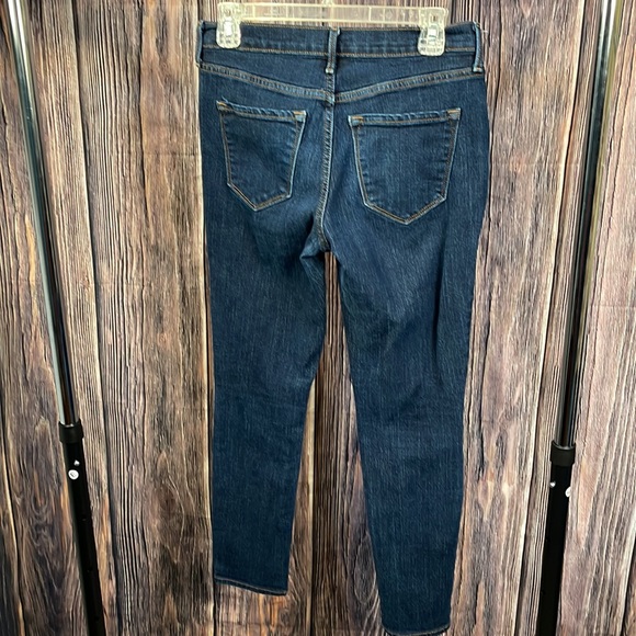 Curvy Skinny Jeans - Picture 3 of 4